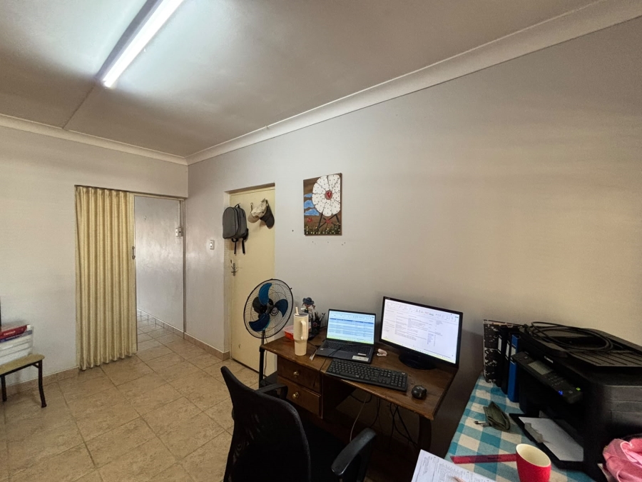 4 Bedroom Property for Sale in Vaal Park North West